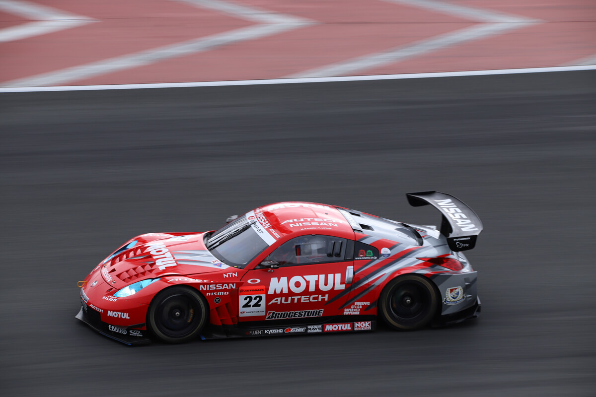 MOTUL AUTECH Z (2006 SUPER GT)