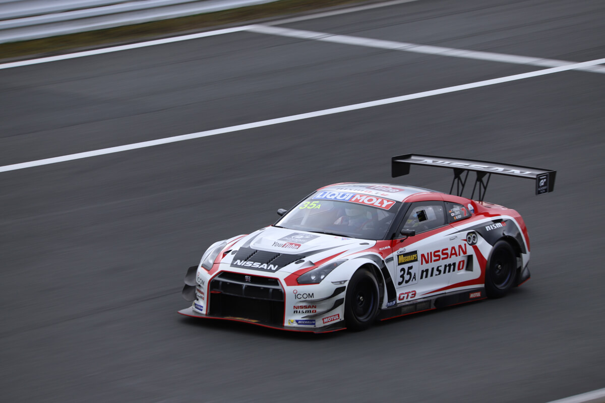 NISSAN GT-R NISMO GT3 (2015 Bathurst 12h)