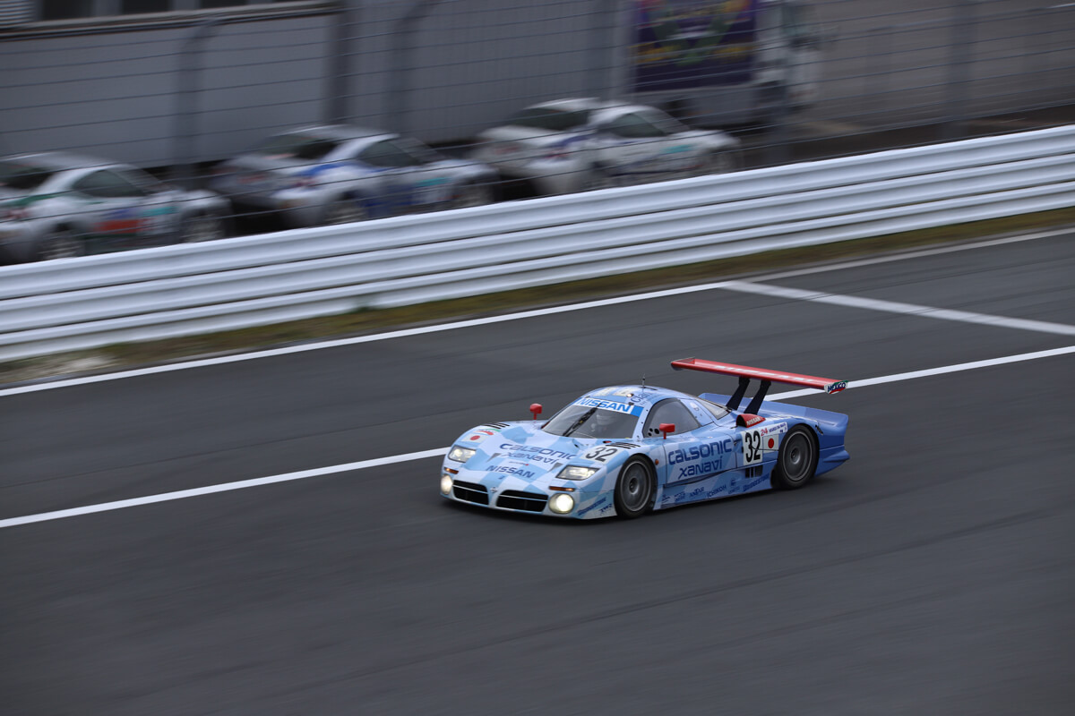 NISSAN R390 GT1 (1998 Le Mans 24 Hours)