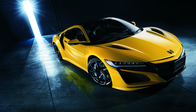 NSX（2020モデル）・新色「インディイエロー・パールⅡ」