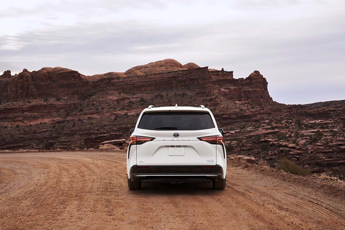 2021_Toyota_Sienna_Limited