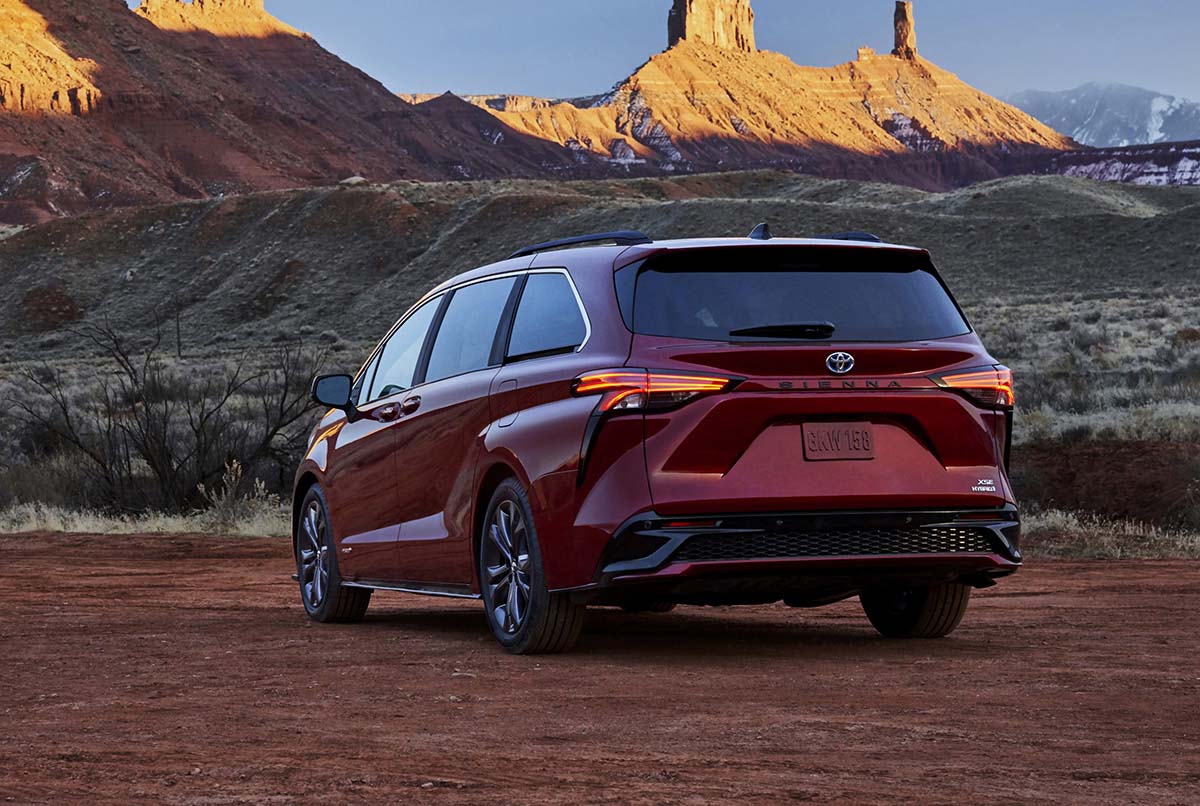 2021_Toyota_Sienna_XSE