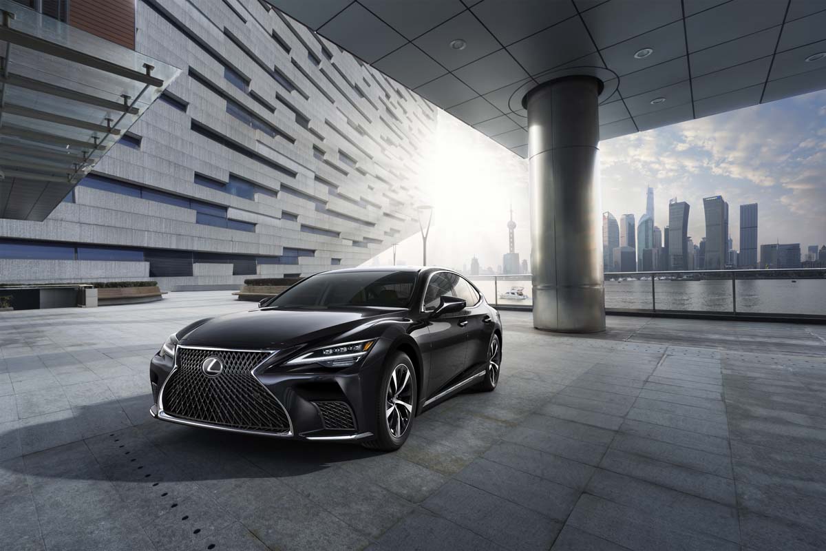 2021 LEXUS LS