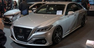 220クラウンカスタマイズカー
