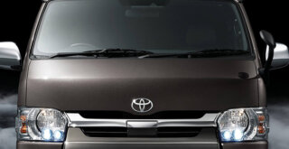 ハイエース誕生50周年記念特別仕様